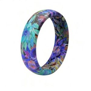 Groove Life silicone ring